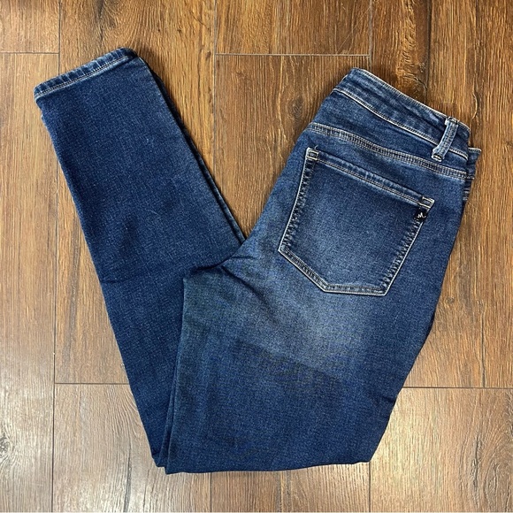 M–Jeans by Maurices high rise dark wash jeans SZ 6 - Picture 1 of 5